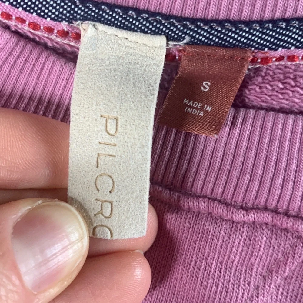Pilcro pink crewneck sweatshirt with puff embroidered eyelet sleeves size small